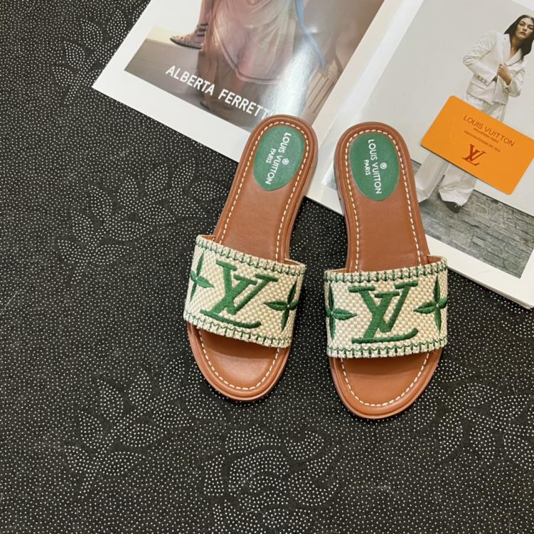 LV Louis Vuitton Women flat slippers 133642