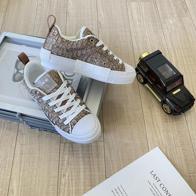 Walk'n'Dior Embroidered Men canvas shoes 133057