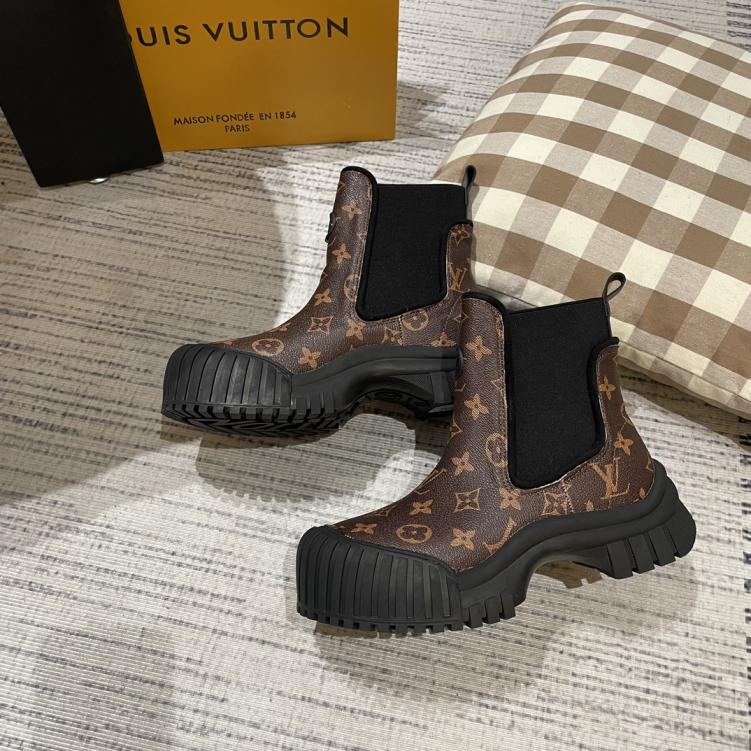 LOUIS VUITTON  LV women Boots 133163
