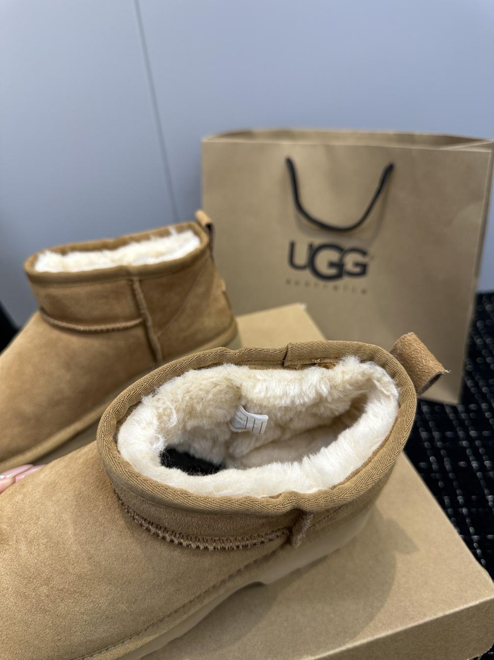 UGG fur slippers 135288
