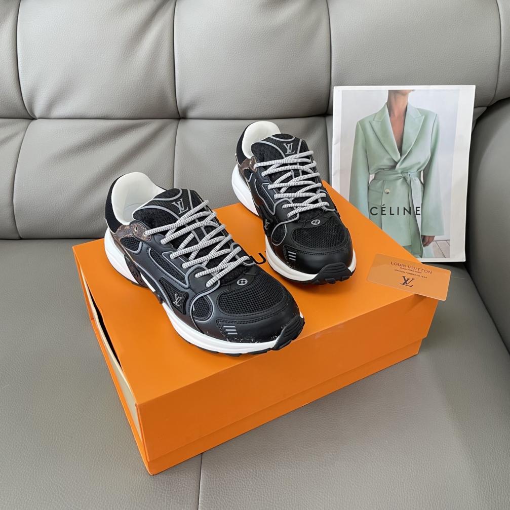 LV  Louis Vuitton  25S Olympia Trainer sneakers 139002