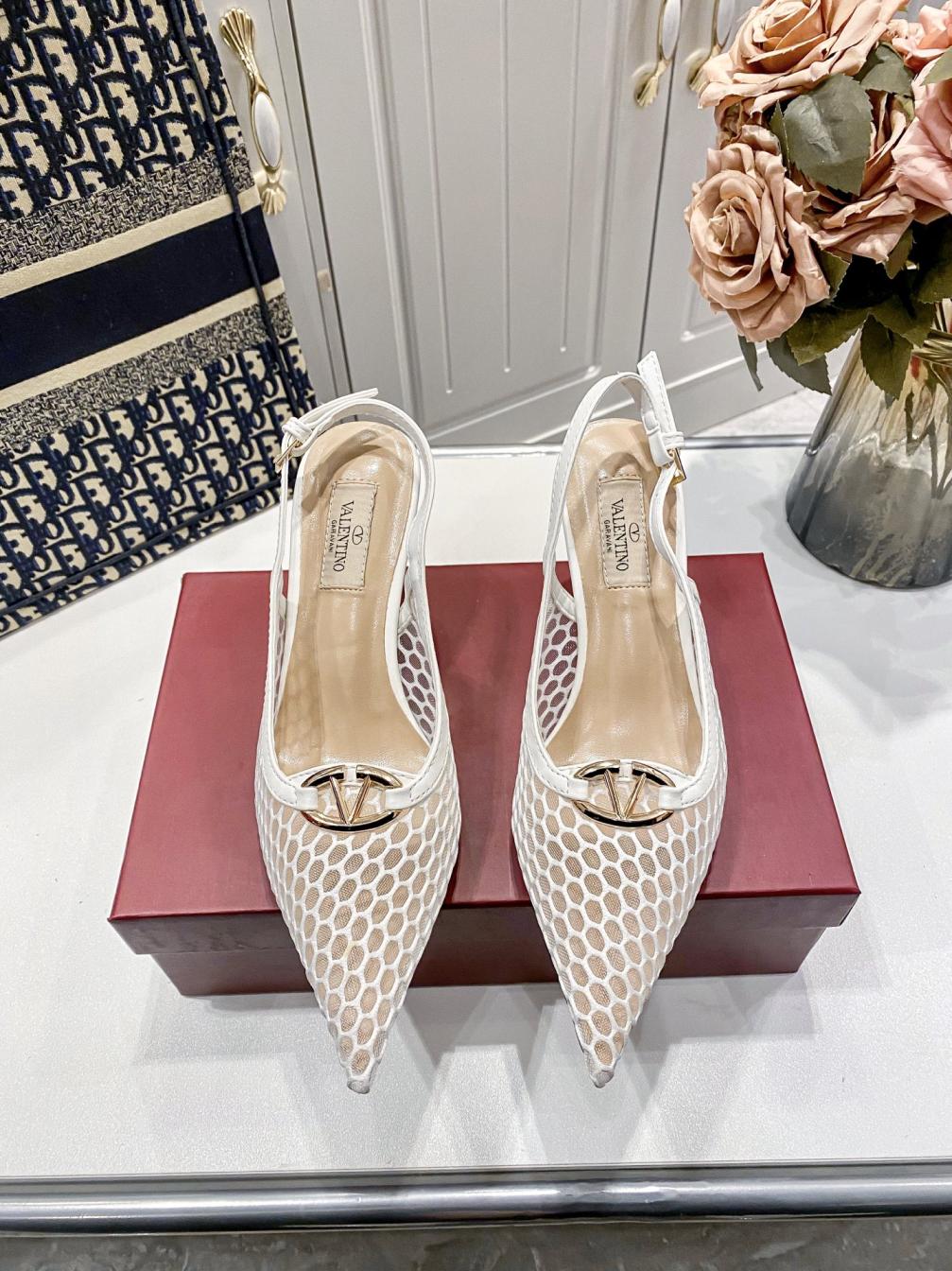 Valentino Valentino Garavani transparent mesh pumps heel shoes