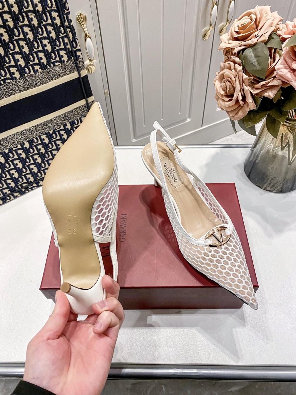Valentino Valentino Garavani transparent mesh pumps heel shoes