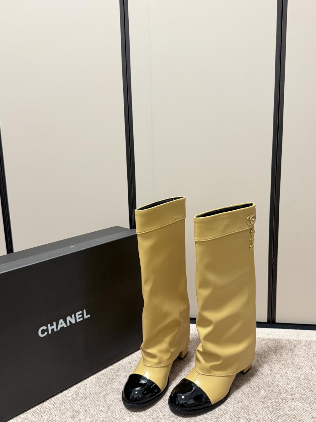 CHANEL 26ss long leather boots
