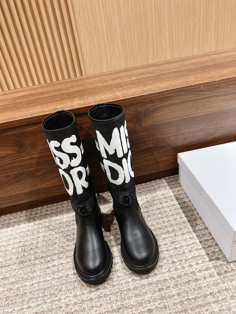 𝐂𝐇𝐑𝐈𝐒𝐓𝐈𝐀𝐍 𝐃𝐈𝐎𝐑  Miss Dior Graffiti long women boots