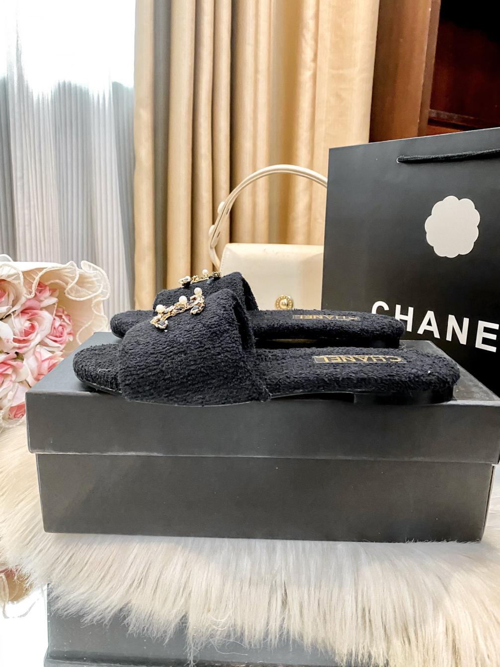 Chanel CC flat Slippers shoes